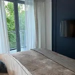 Apollo Luxury Dolny *
