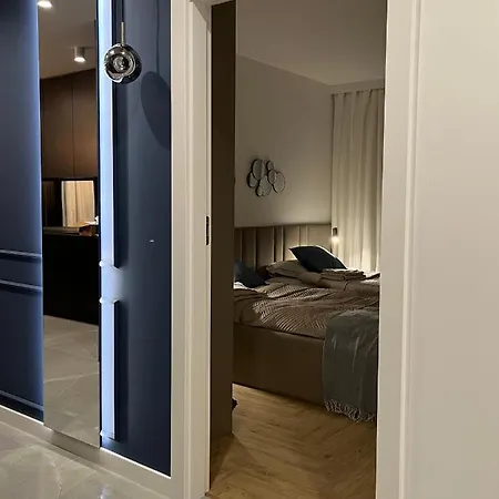 アパート Apollo Luxury Dolny ソポト