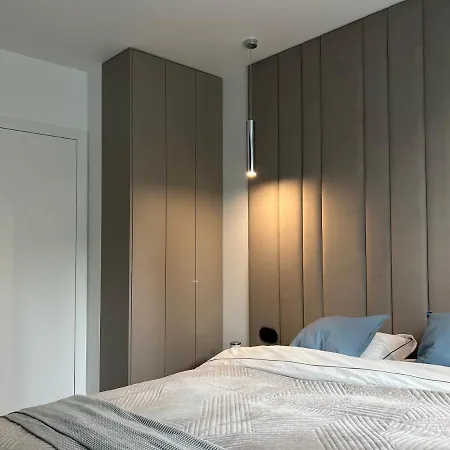 Apollo Luxury Dolny *