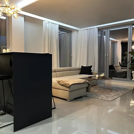 Apollo Luxury Dolny アパート *