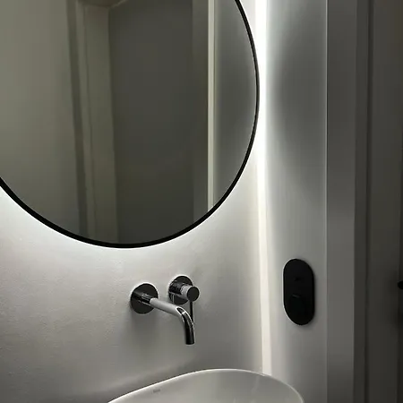 アパート Apollo Luxury Dolny ソポト