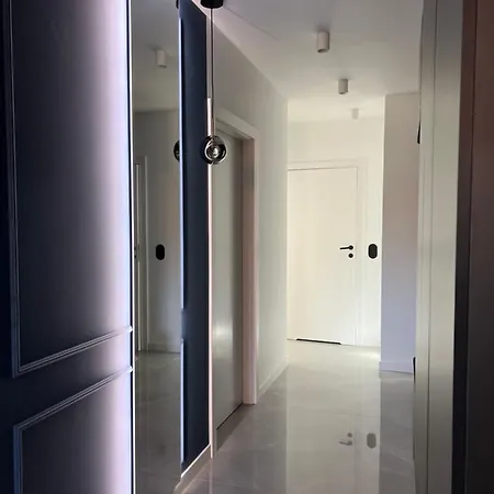 Apollo Luxury Dolny Lägenhet *