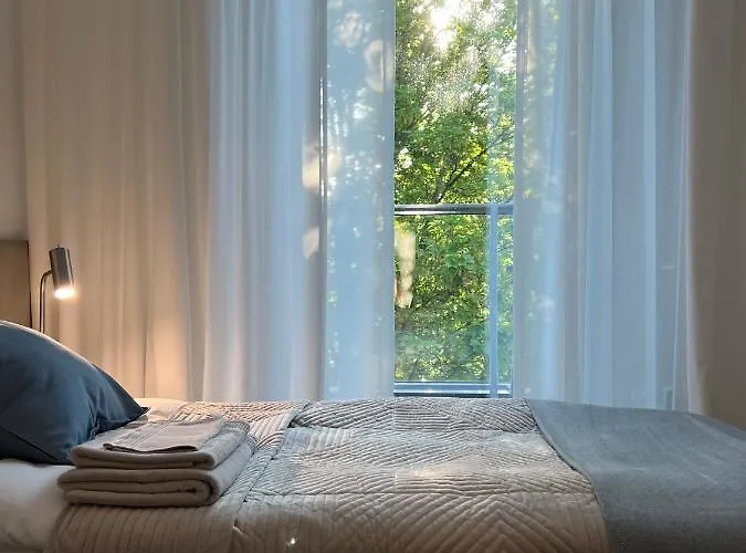 Apollo Luxury Dolny *