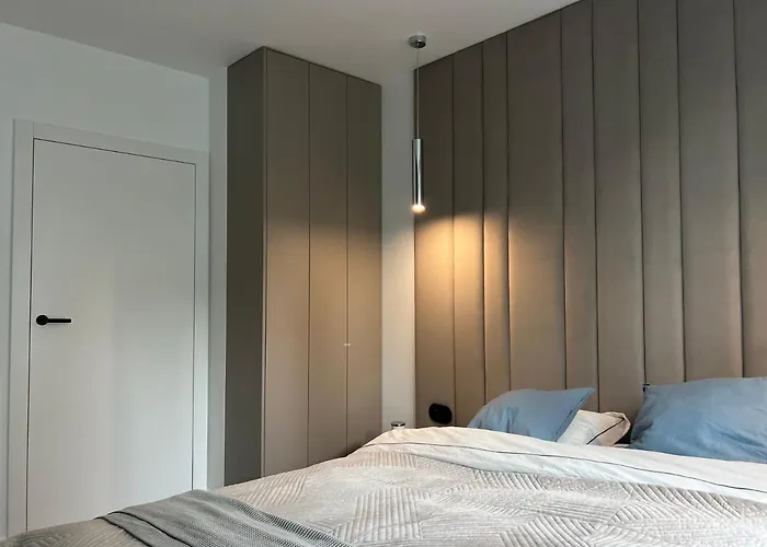 Apollo Luxury Dolny *